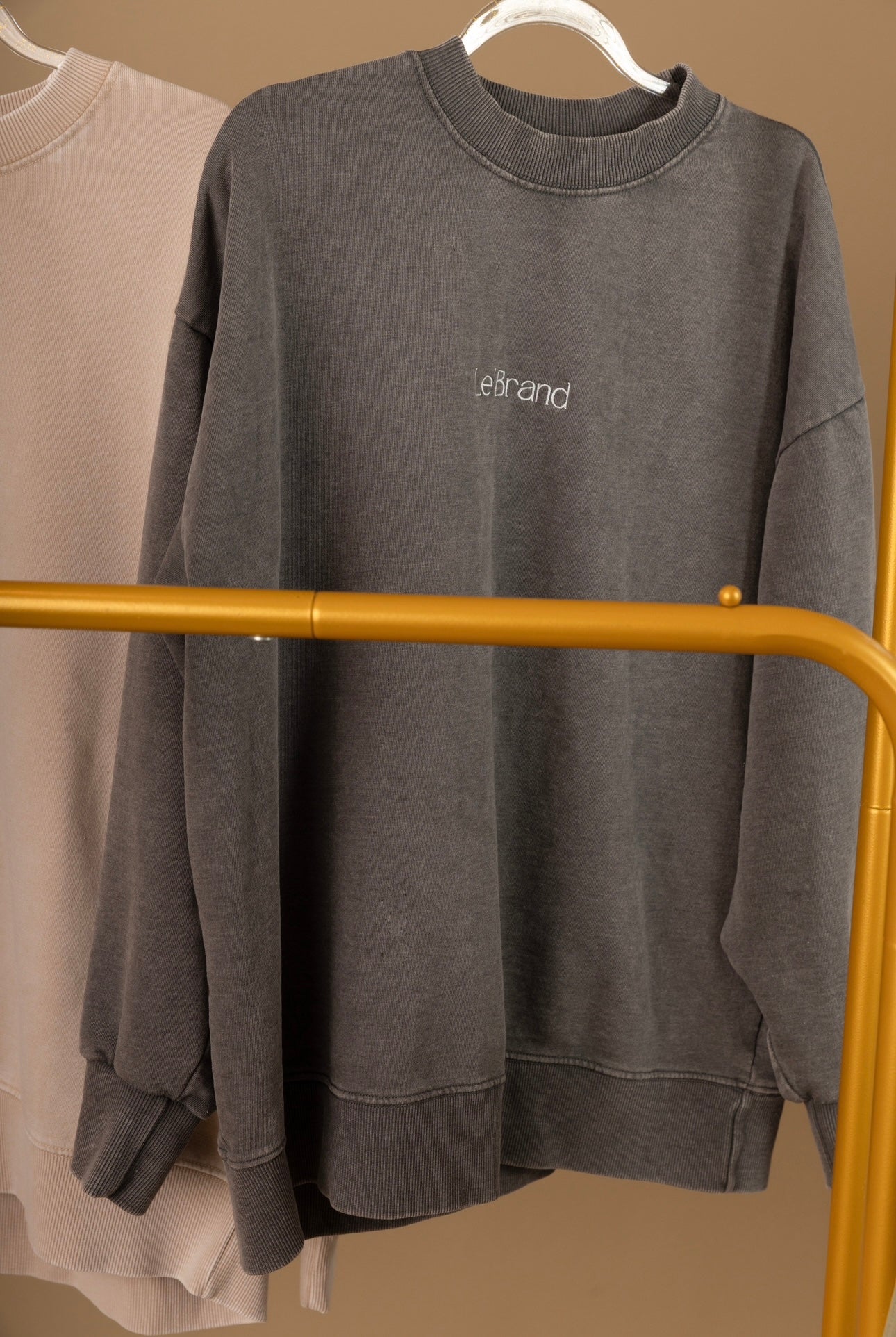 Le’ Sweatshirts Balance